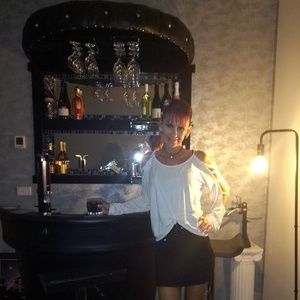 Meet your Posher, Julie